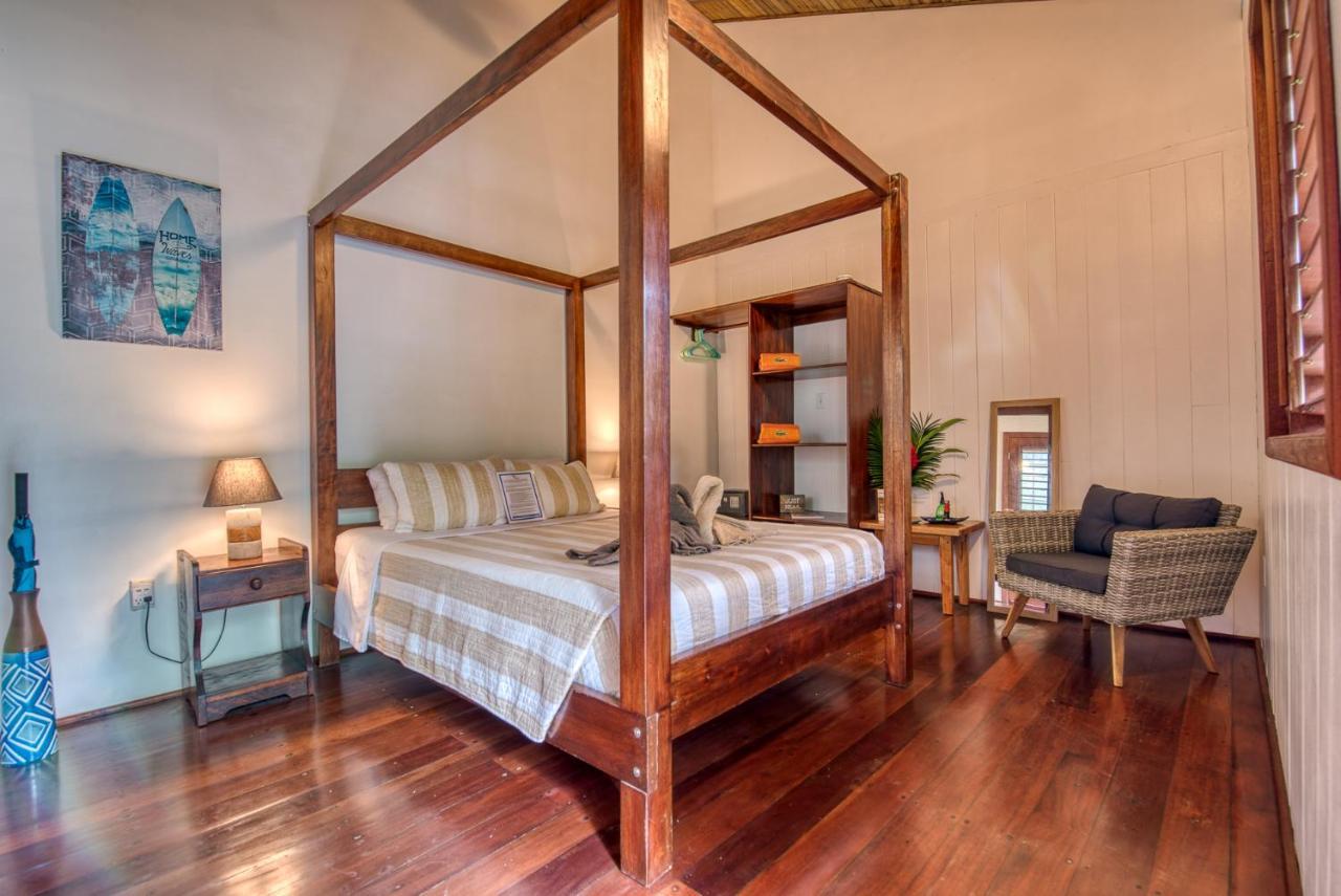 Oasis Bluff Couette-café Bocas del Toro