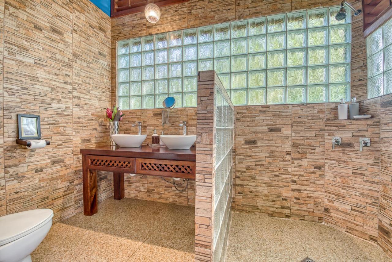 Oasis Bluff 5*