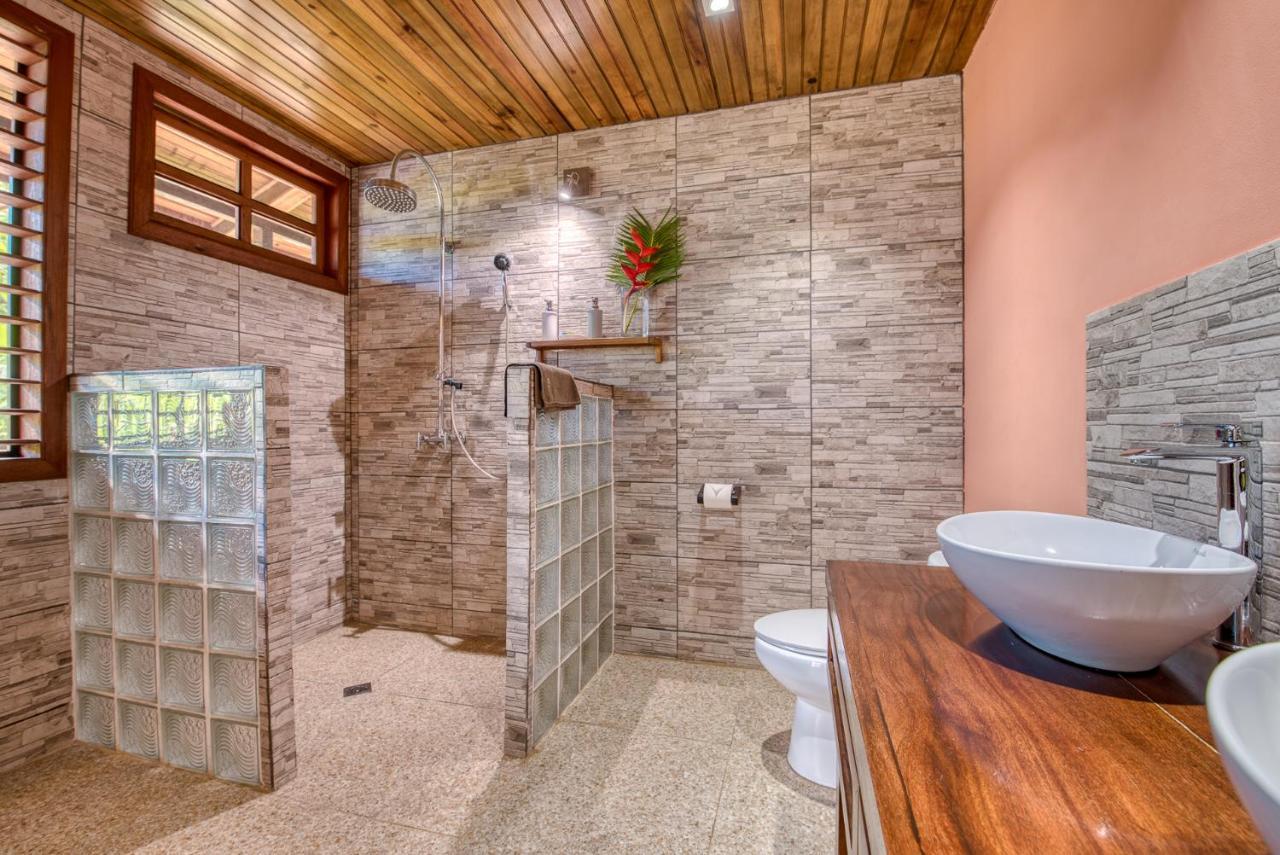 Oasis Bluff 5*