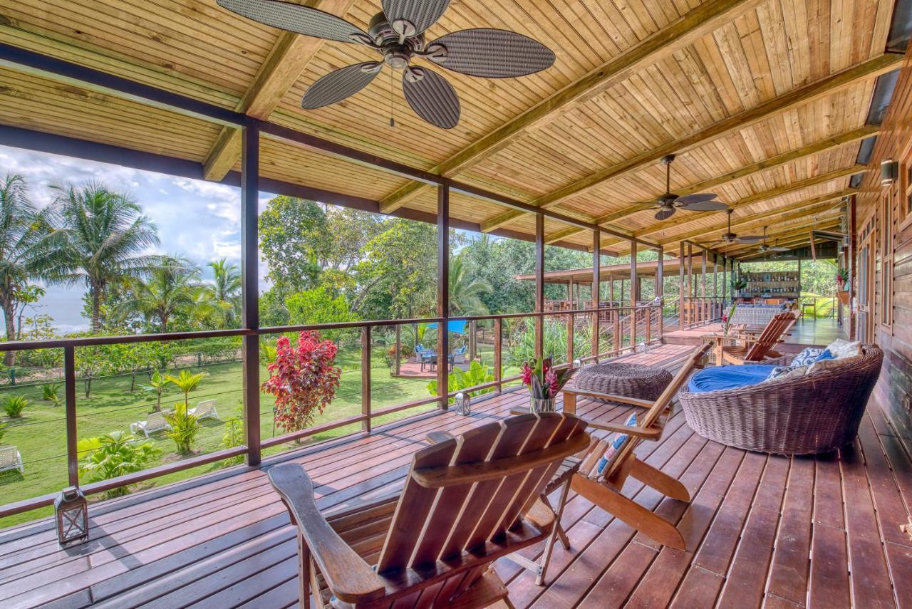 Couette-café Oasis Bluff Bocas del Toro