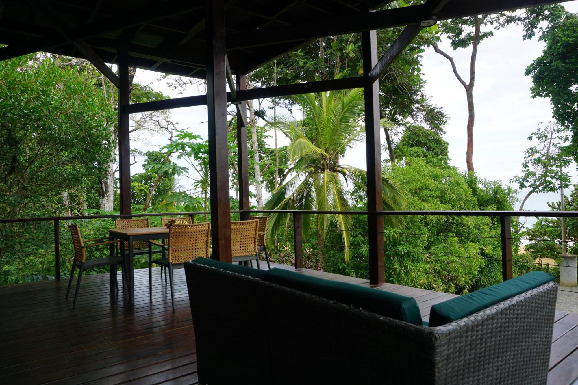 Oasis Bluff 5* Bocas del Toro
