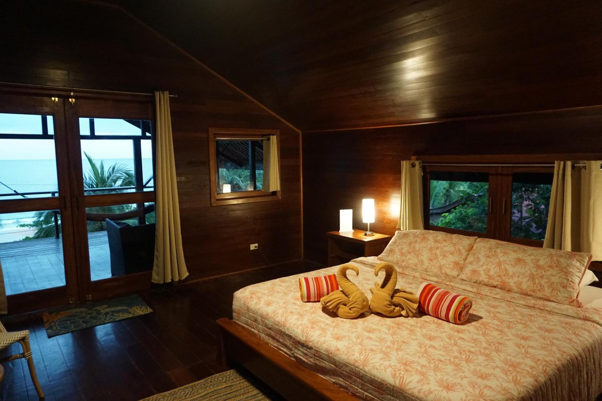 Oasis Bluff 5*
